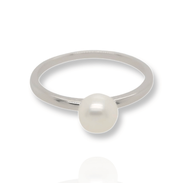 Silver Pearl Ring